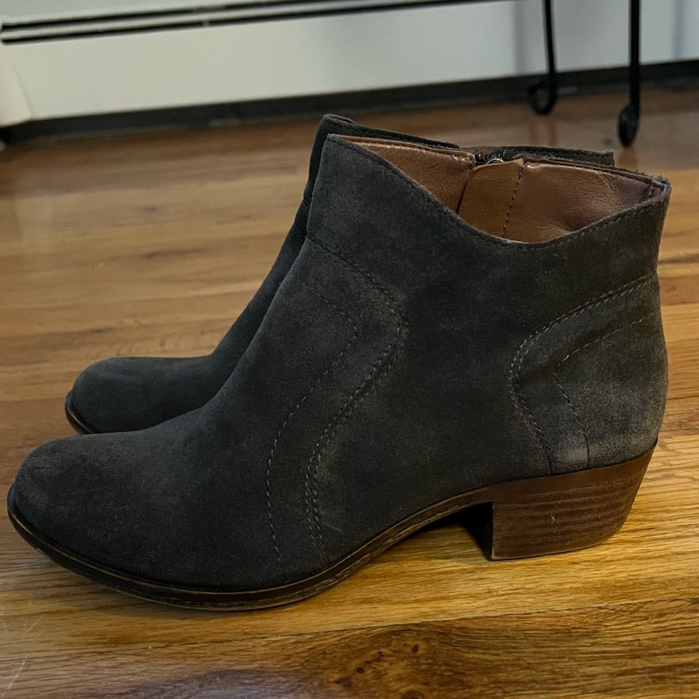 Lucky Brand ankle booties